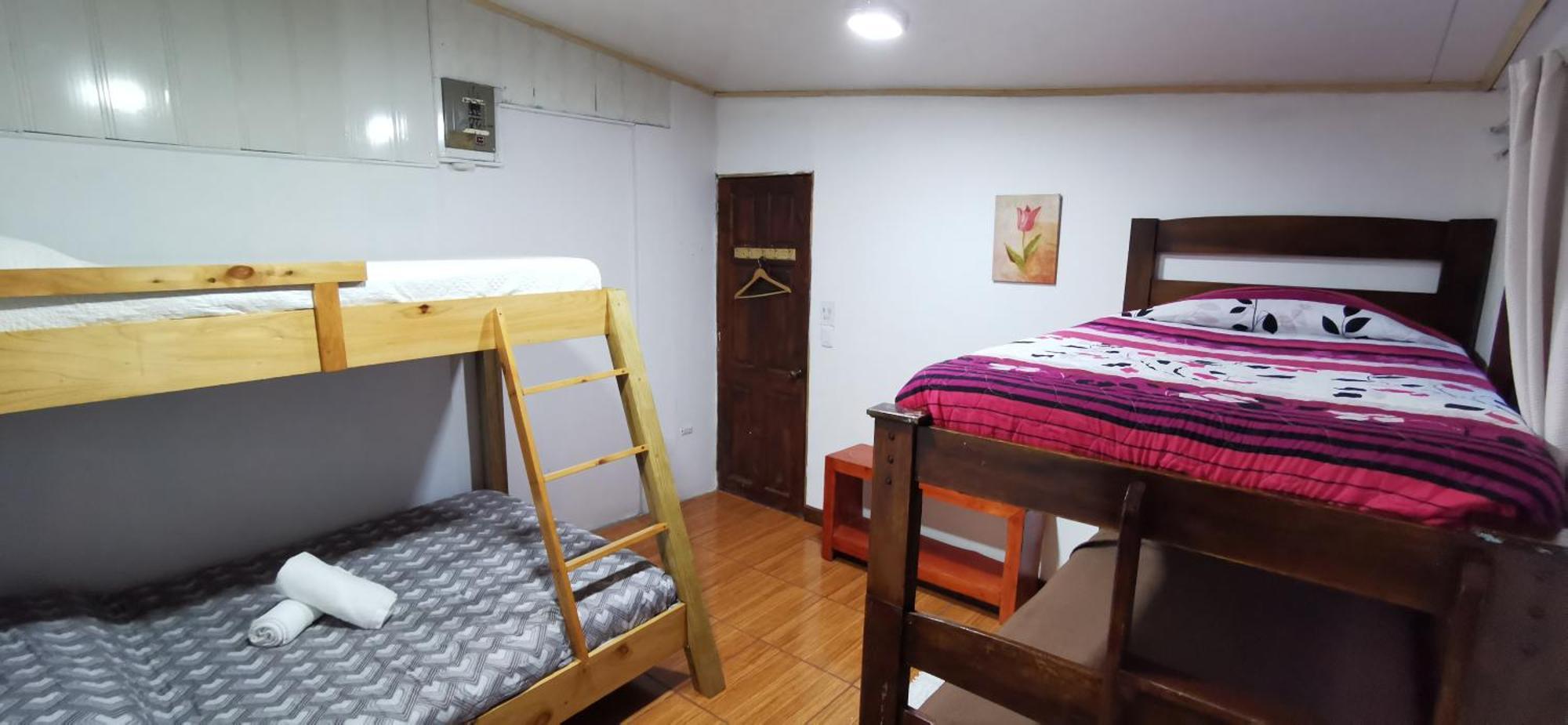 Hostel Mora's Place