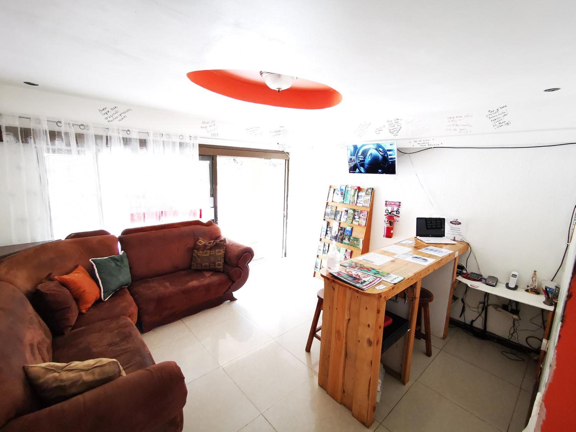 Mora's Place Hostel